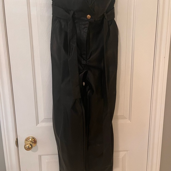 Black faux leather pants - Picture 2 of 5